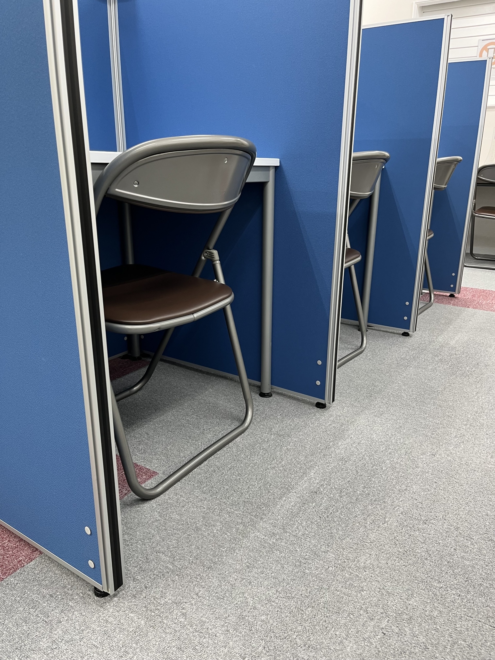 悲観的に、楽観的に